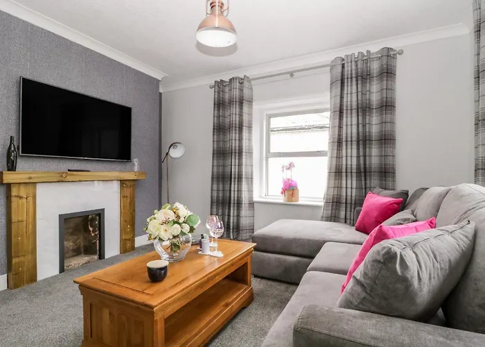 Apartment Three Peak View *